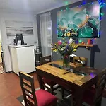 Gloria Hostel Vina